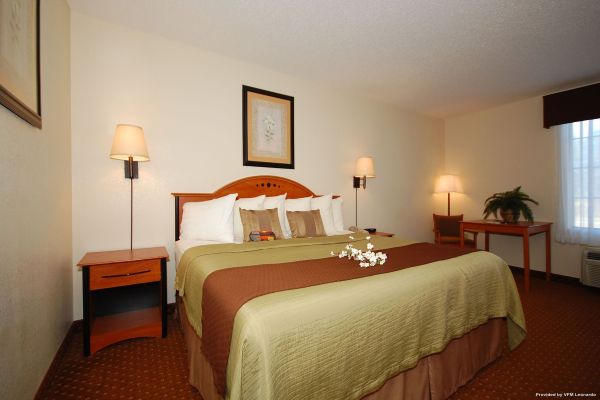 Baymont Inn & Suites Hinesville Fort Stewart Area